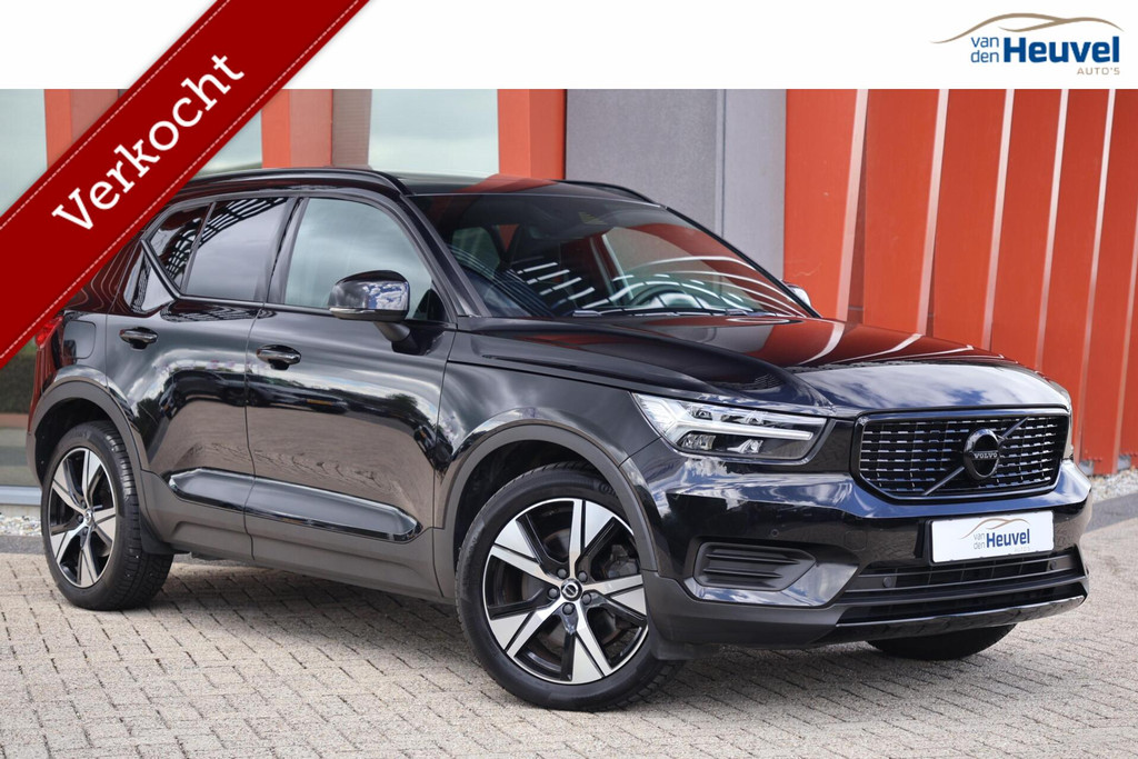Volvo XC40 T5 Recharge R-Design | Stoelverwarming | Trekhaak | Parkeercamera | Glossy Black 56218236-0.jpg | Van den Heuvel Auto's