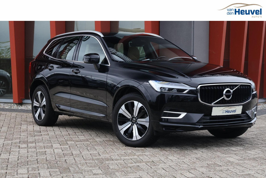 Volvo XC60 T8 Recharge AWD Momentum | Leder | Panoramadak | Parkeercamera | Keyless 56220311-0.jpg | Van den Heuvel Auto's