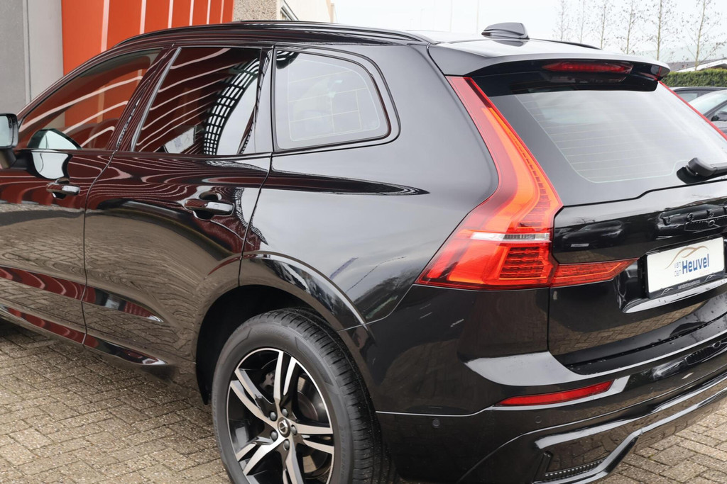 Volvo XC60 T6 Recharge AWD R-Design | Stoelverwarming | Parkeer Camera | Panoramadak | Memorystoel | Keyless 56327092-4.jpg | Van den Heuvel Auto's