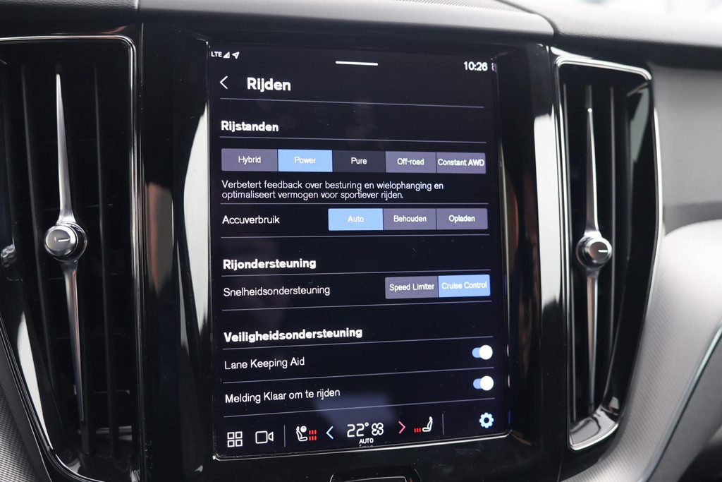 Volvo XC60 T6 Recharge AWD R-Design | Stoelverwarming | Parkeer Camera | Panoramadak | Memorystoel | Keyless 56327092-44.jpg | Van den Heuvel Auto's