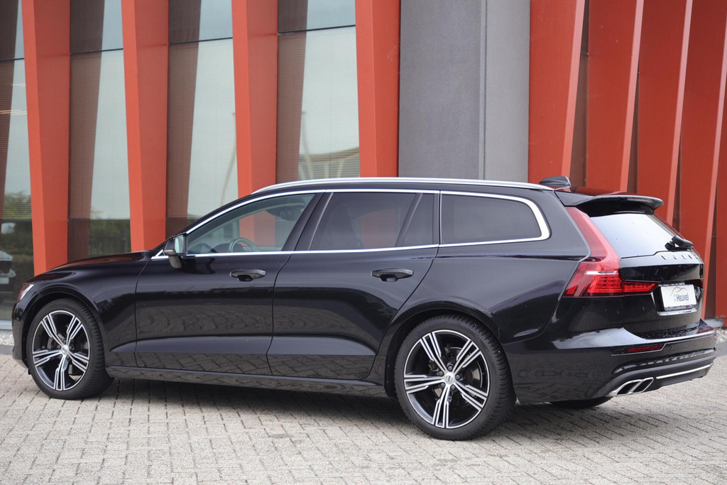 Volvo V60 T4 Inscription | Stoelverwarming | Trekhaak | Leder | Memory Stoel | Keyless 56809568-2.jpg | Van den Heuvel Auto's B.V.