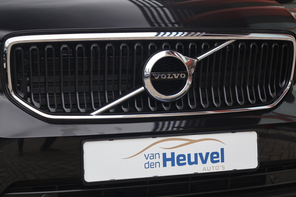 Volvo XC40 T4 Momentum | Stoelverwarming | Trekhaak | Parkeercamera | Keyless 56850367-4.jpg | Van den Heuvel Auto's B.V.