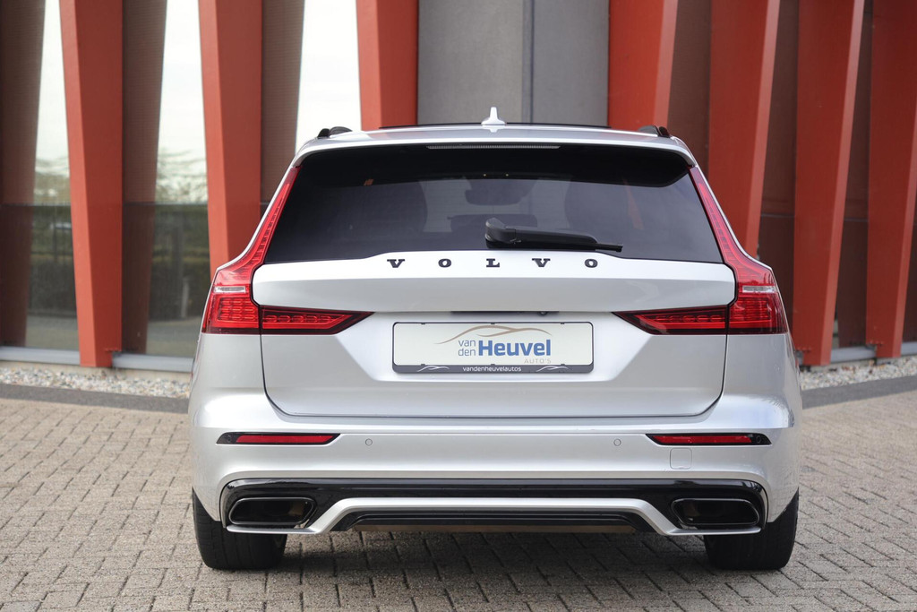 Volvo V60 T6 Recharge AWD R-Design 56916983-3.jpg | Van den Heuvel Auto's B.V.