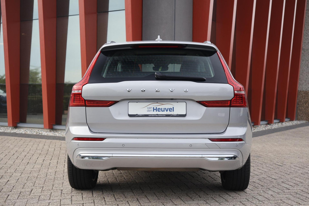 Volvo XC60 T6 Recharge AWD Ultimate Bright | Stoelverwarming | Trekhaak | Parkeercamera | HUD | Leder | H/K | BLIS | Pilot Assist | keyles 56967895-3.jpg | Van den Heuvel Auto's B.V.