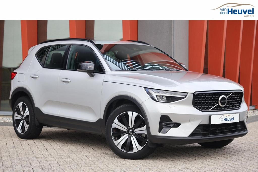 Volvo XC40 T5 Recharge Ultimate Dark | Stoelverwarming | Trekhaak | Parkeercamera | BLIS | Pilot Assist | H/K | Keyless 57008449-0.jpg | Van den Heuvel Auto's B.V.