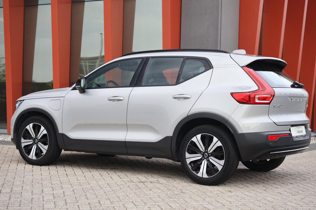 Volvo XC40 T5 Recharge Ultimate Dark | Stoelverwarming | Trekhaak | Parkeercamera | BLIS | Pilot Assist | H/K | Keyless 57008449-2.jpg | Van den Heuvel Auto's B.V.