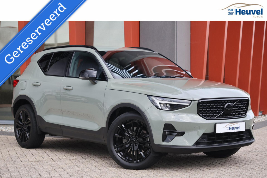 Volvo XC40 T4 Rechage Plus Dark | Stoelverwarming | Parkeercamera | H/K | Memory seats | Keyless | Glossy Black 57173339-0.jpg | Van den Heuvel Auto's B.V.