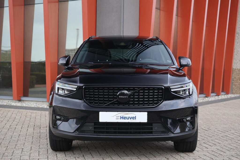 Volvo XC40 T4 Recharge Ultimate Dark | Stoelverwarming | Trekhaak | Parkeercamera | H/K | Pilot Assist | 20 Inch | BLIS | Keyless | Glossy 57279310-1.jpg | Van den Heuvel Auto's B.V.