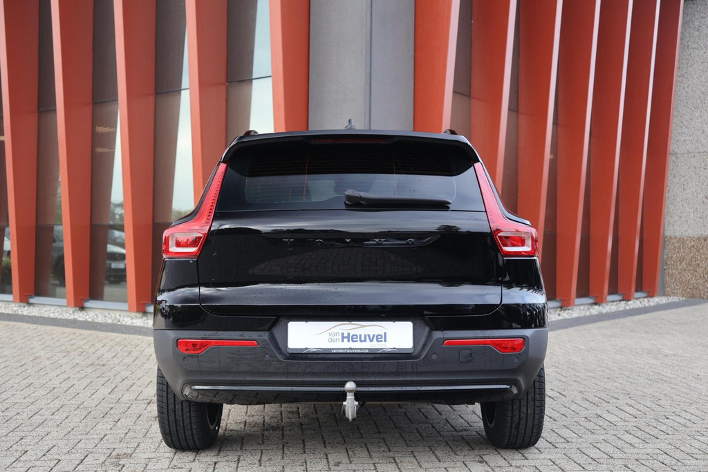 Volvo XC40 T4 Recharge Black Edition | Stoelverwarming | Trekhaak | Parkeercamera | H/K | Memory Seats | Keyless 57441612-3.jpg | Van den Heuvel Auto's B.V.