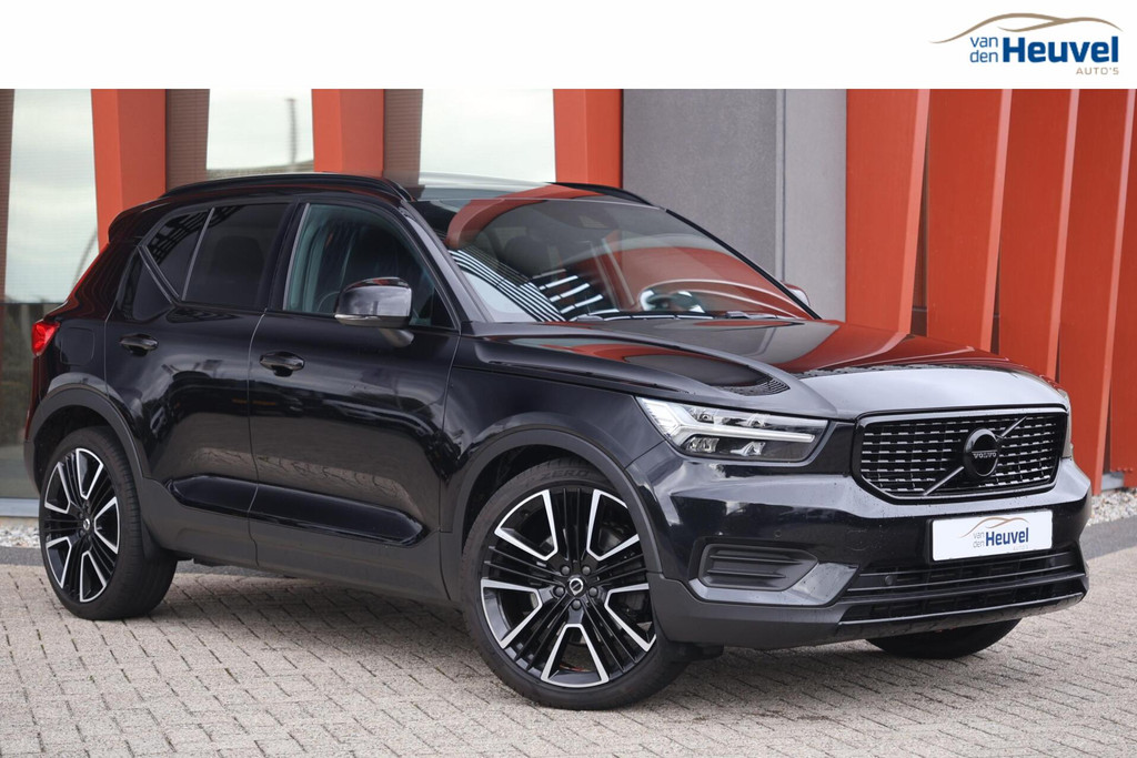 Volvo XC40 T4 Recharge R-Design | Stoelverwarming | Trekhaak | Panoramadak | H/K | 21 INCH | Glossy Black | Keyless 57727296-0.jpg | Van den Heuvel Auto's B.V.