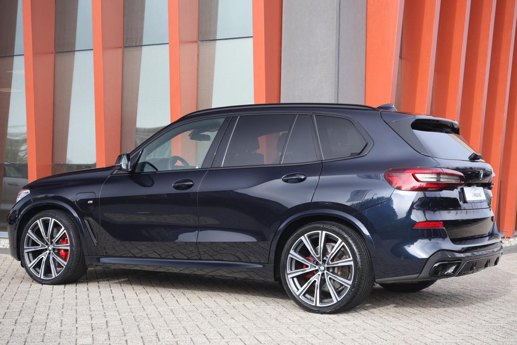 BMW X5 xDrive45e High Executive | M-Sport | HUD | Laser | 22 Inch | SoH 94% | Alcantara Hemel | Camera 57807365-2.jpg | Van den Heuvel Auto's B.V.