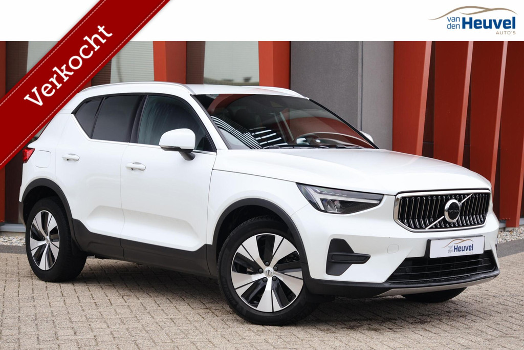 Volvo XC40 T4 Recharge Plus Bright | Stoelverwarming | Parkeercamera | Pilot Assist | BLIS | Keyless 51165033-0.jpg | Van den Heuvel Auto's